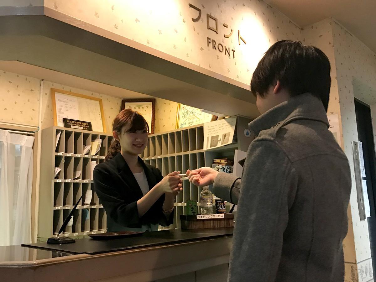 E Hotel Warabi Eksteriør billede