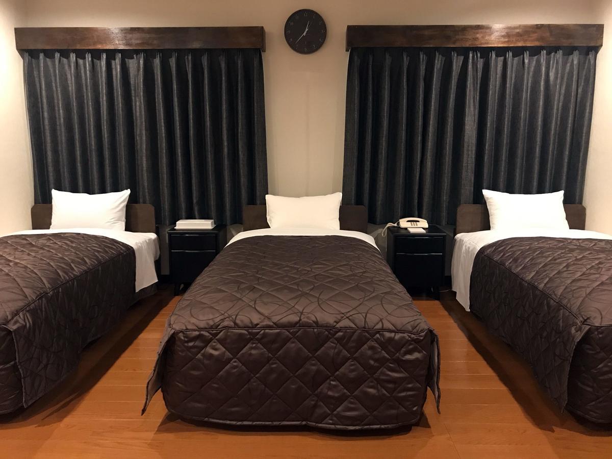 E Hotel Warabi Eksteriør billede